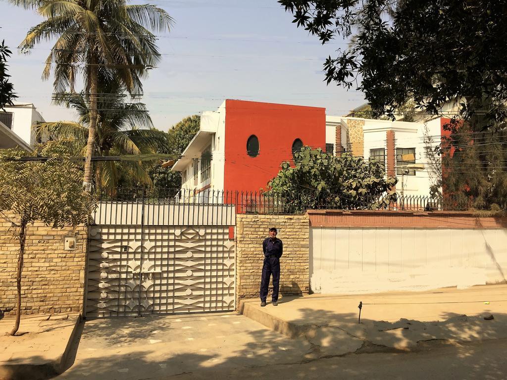 Star Guest House Karachi Exteriör bild